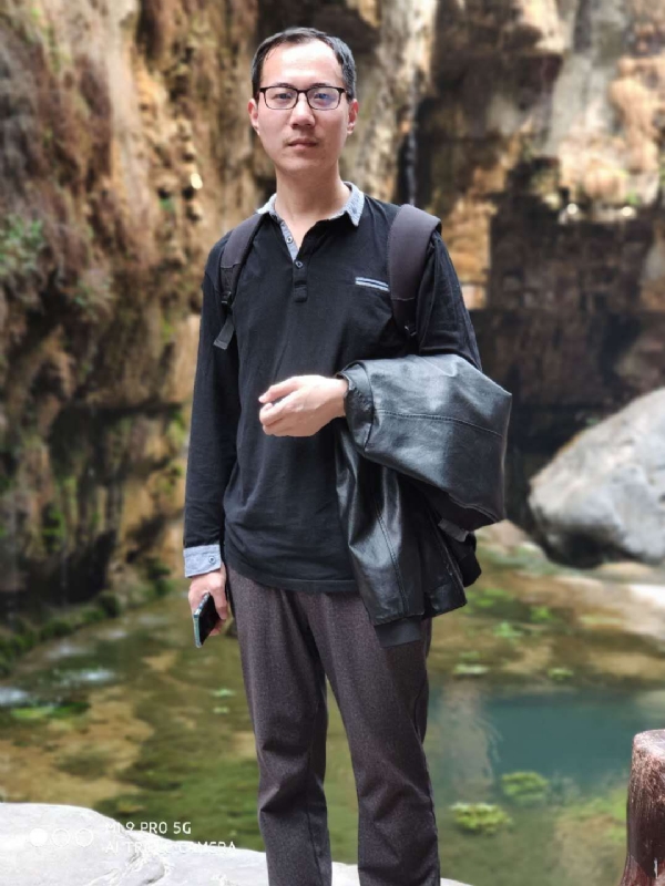 追日的第一张照片--柳州相亲服务中心