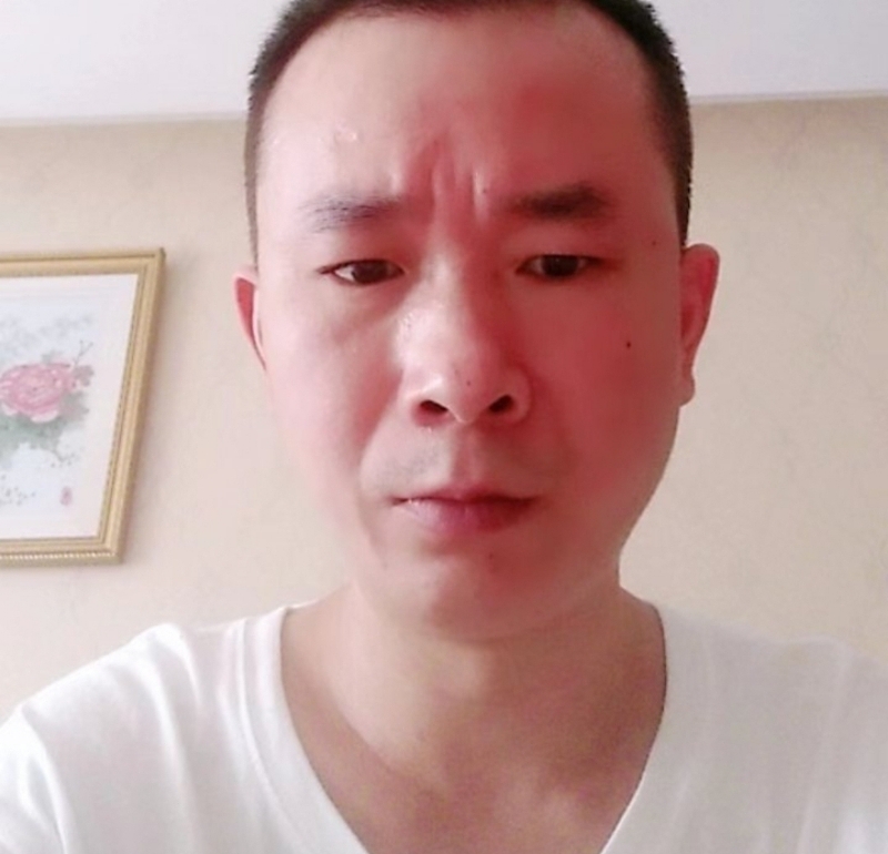 自由飞翔的第一张照片--柳州相亲服务中心