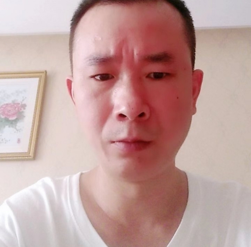 自由飞翔的第三张照片--柳州相亲服务中心