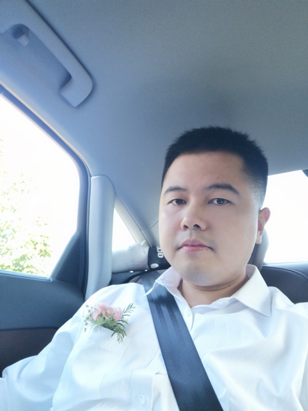 小阿郎的第一张照片--柳州相亲服务中心