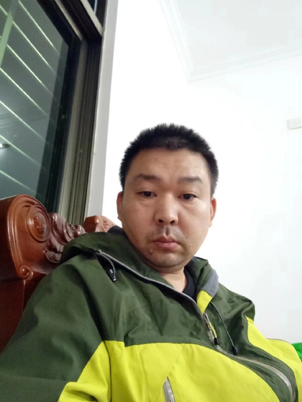 阿汤的第一张照片--柳州相亲服务中心
