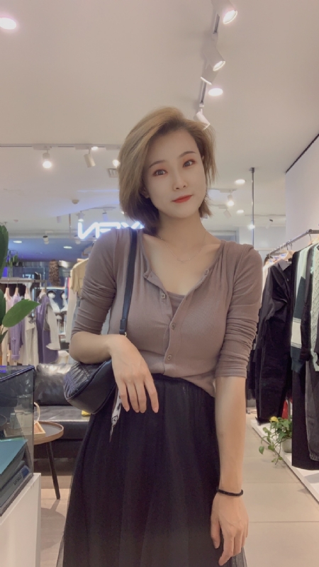 大婷子的第一张照片--柳州相亲服务中心