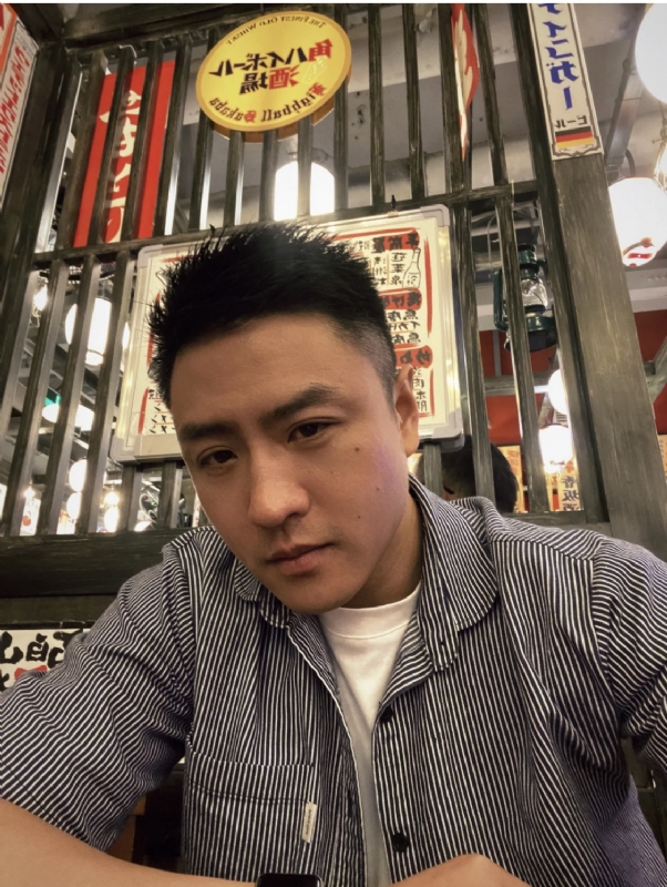伴你长按的第一张照片--柳州相亲服务中心