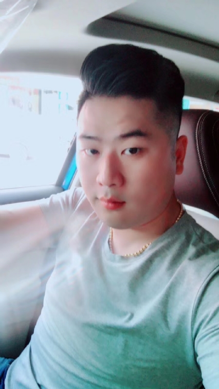 爱吃冰西瓜的猪的第一张照片--柳州相亲服务中心
