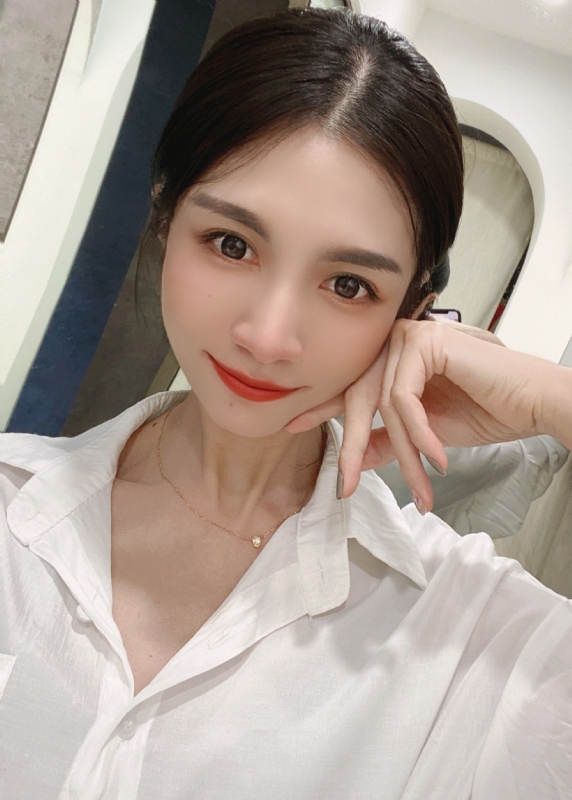 Anna的第一张照片--柳州相亲服务中心