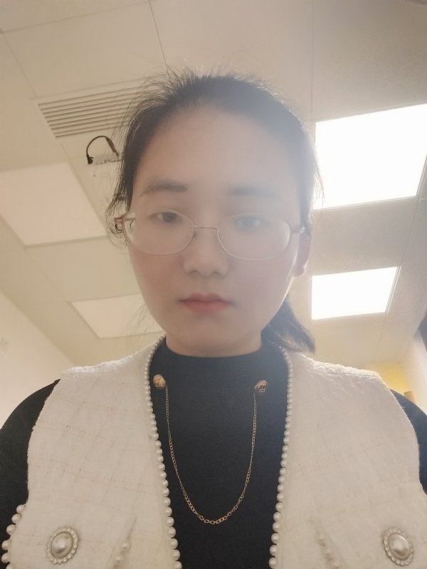闲敲棋子的第一张照片--柳州相亲服务中心