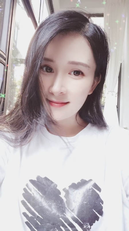晨曦的第二张照片--柳州相亲服务中心
