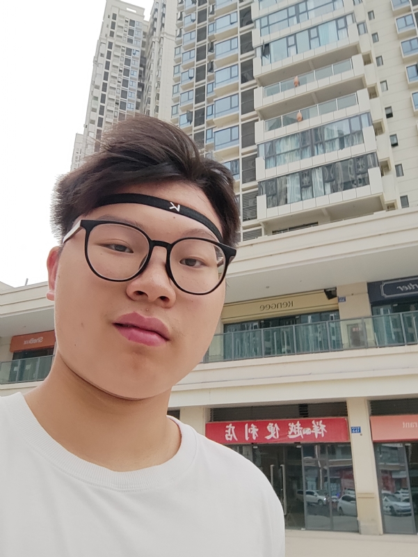 童言无忌的第一张照片--柳州相亲服务中心