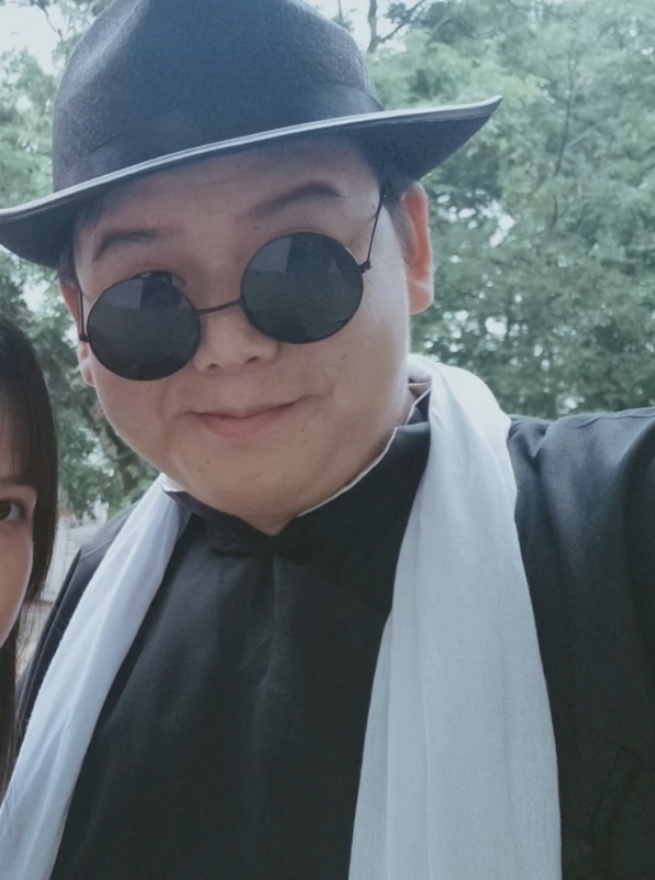 小路口的第一张照片--柳州相亲服务中心