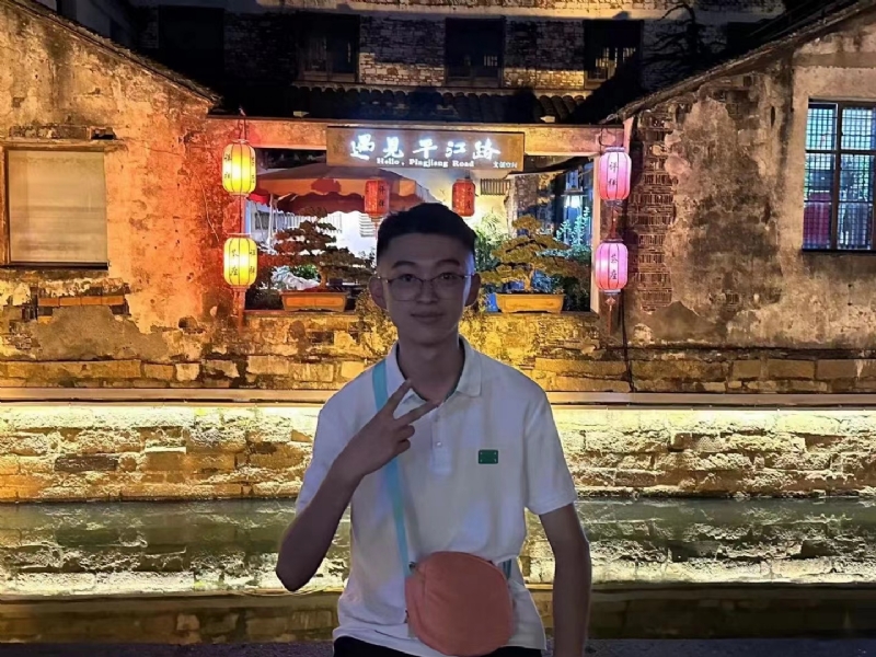 李四的第一张照片--柳州相亲服务中心