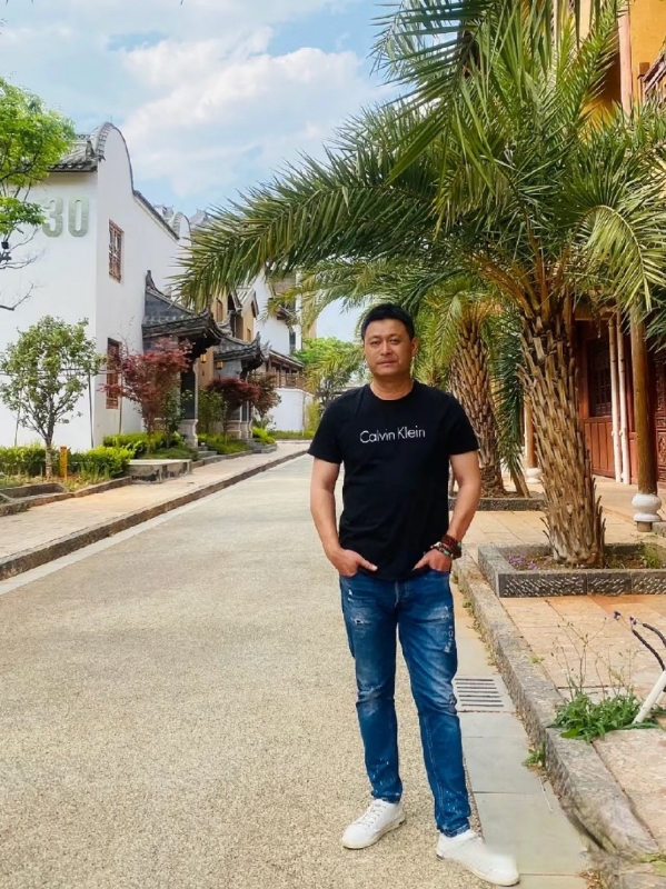 莪、蓶伱专属的第一张照片--柳州相亲服务中心
