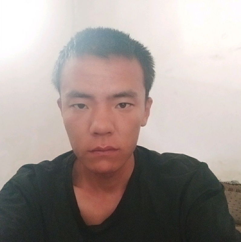 哦哦的第二张照片--柳州相亲服务中心