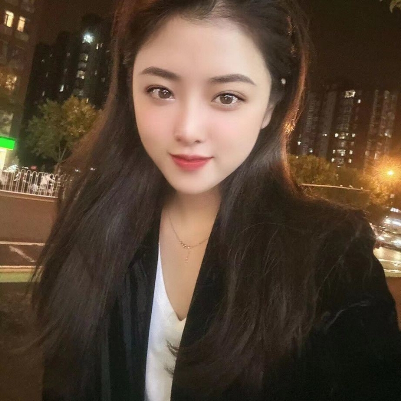 爱笑的女孩的第三张照片--柳州相亲服务中心