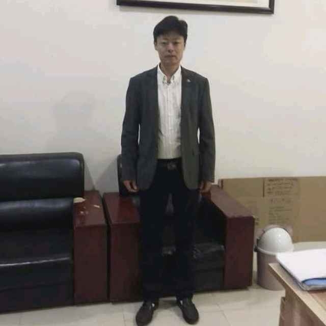 蓝天白云的第一张照片--柳州相亲服务中心