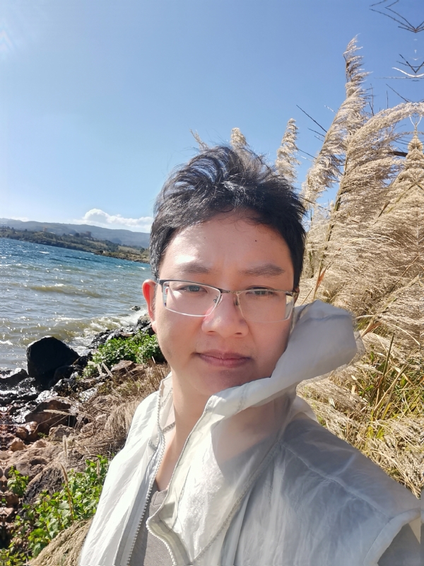 梅安歌的第一张照片--柳州相亲服务中心