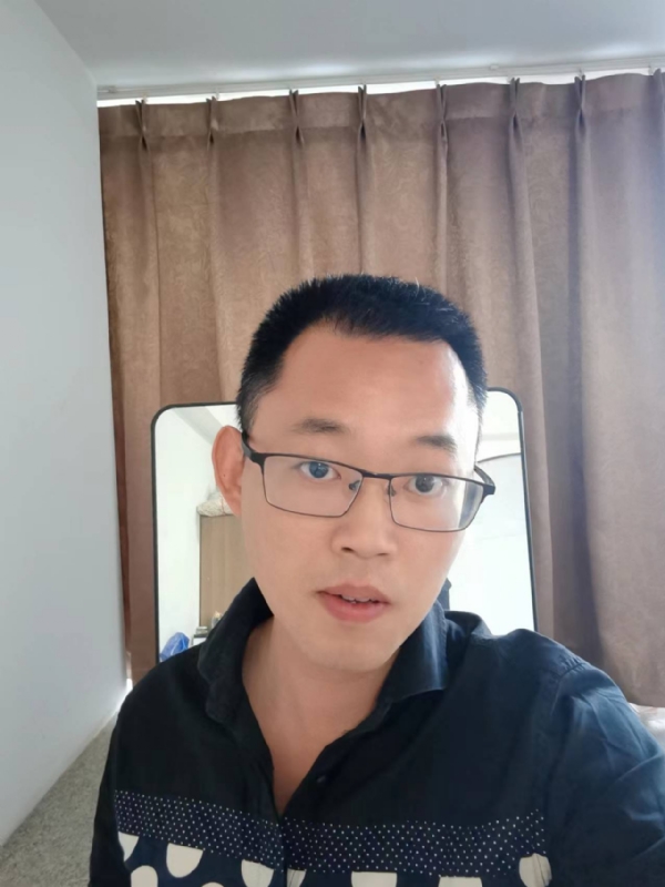 lips11的第一张照片--柳州相亲服务中心