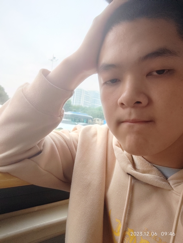 孤独的狼的第一张照片--柳州相亲服务中心