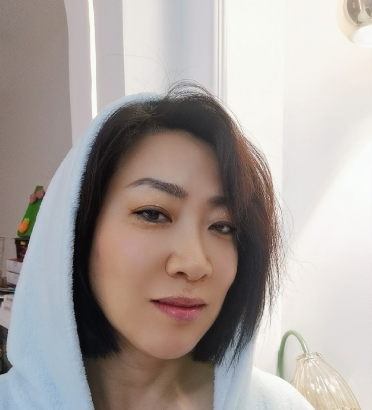 火玫瑰的第一张照片--柳州相亲服务中心