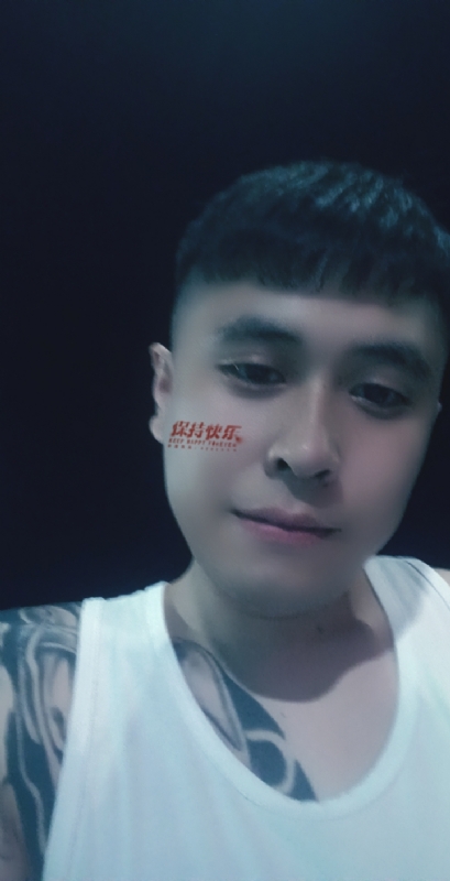 愚忠的第一张照片--柳州相亲服务中心