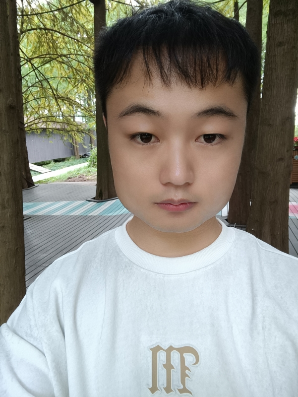 故人似的第一张照片--柳州相亲服务中心