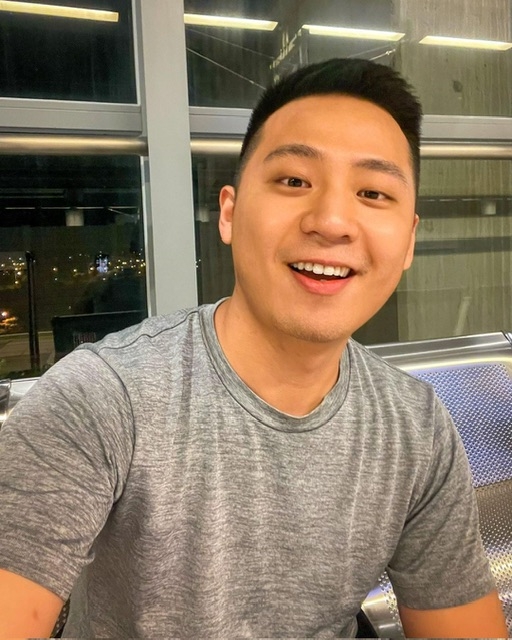 孤獨的男人的第三张照片--柳州相亲服务中心