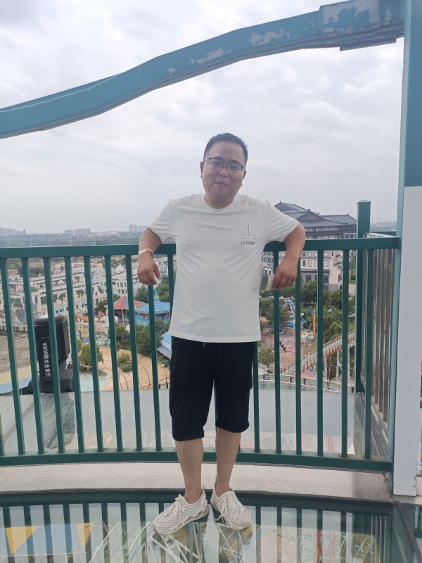 飞哥的第一张照片--柳州相亲服务中心