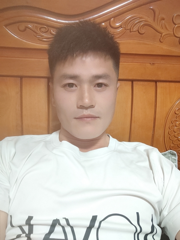 网球罗的第三张照片--柳州相亲服务中心