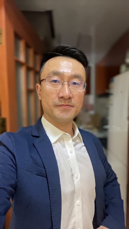 笑看人生的第一张照片--柳州相亲服务中心