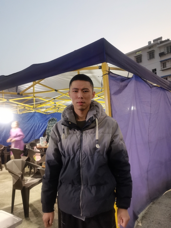 谁谁谁的第一张照片--柳州相亲服务中心
