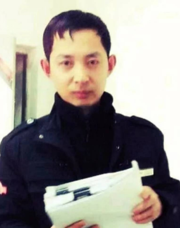 风雨中有你的第一张照片--柳州相亲服务中心