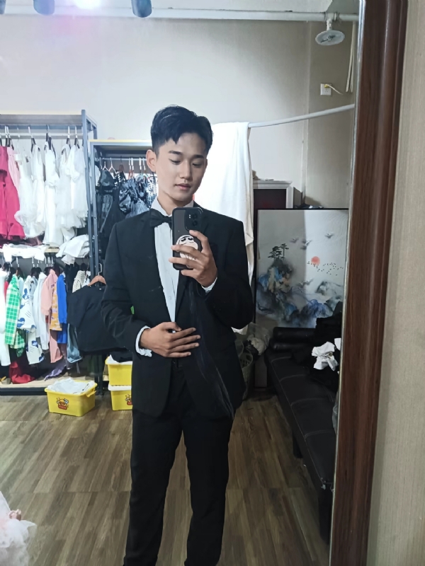 李梓宇的第一张照片--柳州相亲服务中心