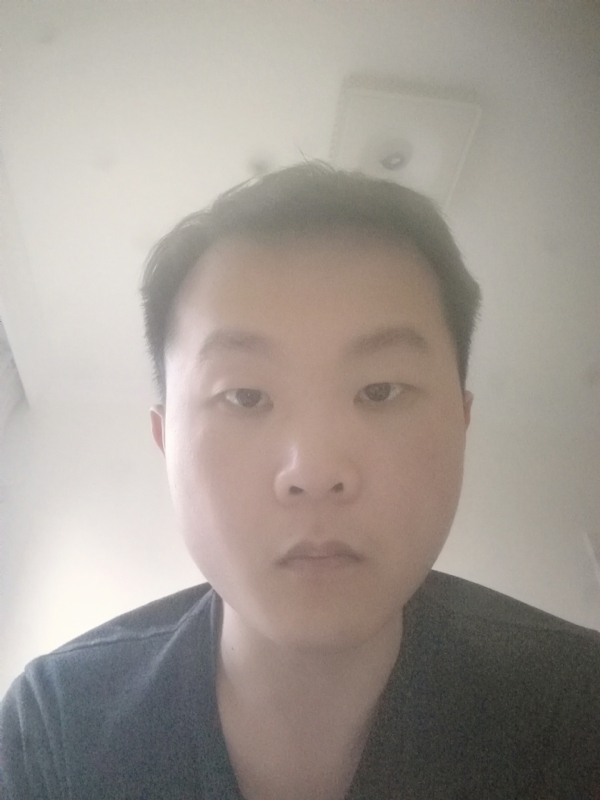 下个瞬间的你的第一张照片--柳州相亲服务中心