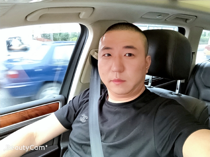 路人甲的第一张照片--柳州相亲服务中心
