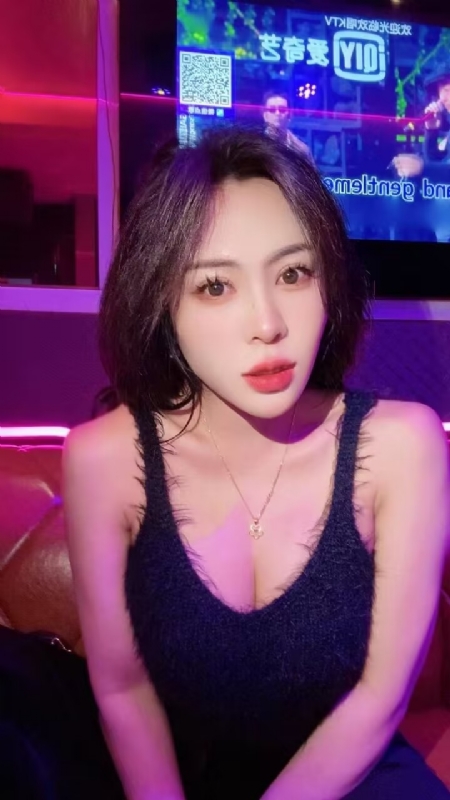 素素可月的第二张照片--柳州相亲服务中心