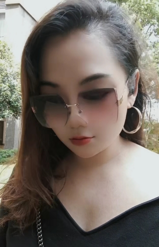 往事如烟的第一张照片--柳州相亲服务中心