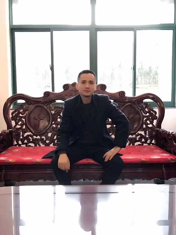 有缘再聚的第一张照片--柳州相亲服务中心