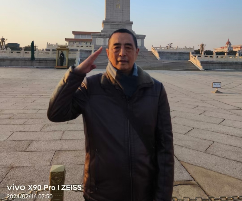 超爱英的第五张照片--柳州相亲服务中心