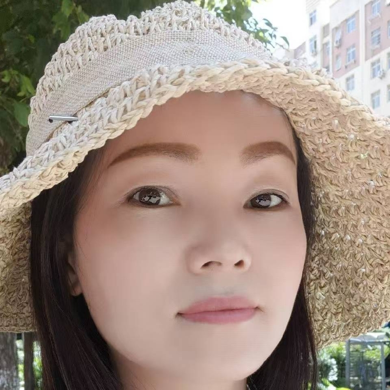 蓝妮的第二张照片--柳州相亲服务中心
