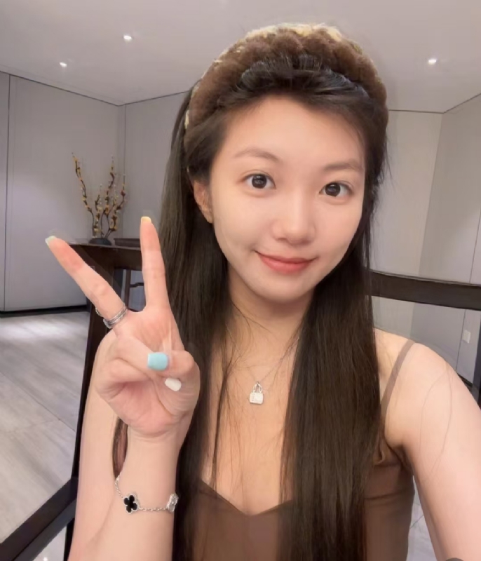 歌谣的第一张照片--柳州相亲服务中心