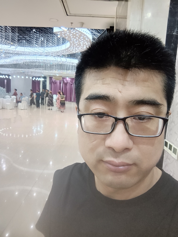 晴天的第三张照片--柳州相亲服务中心