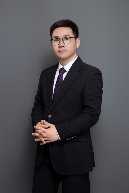 认真的第二张照片--柳州相亲服务中心