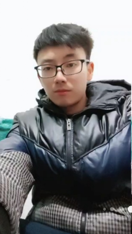 吐泡泡的小鱼的第一张照片--柳州相亲服务中心