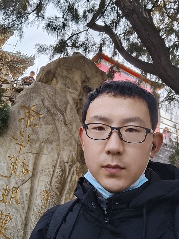 小徐要努力的第一张照片--柳州相亲服务中心