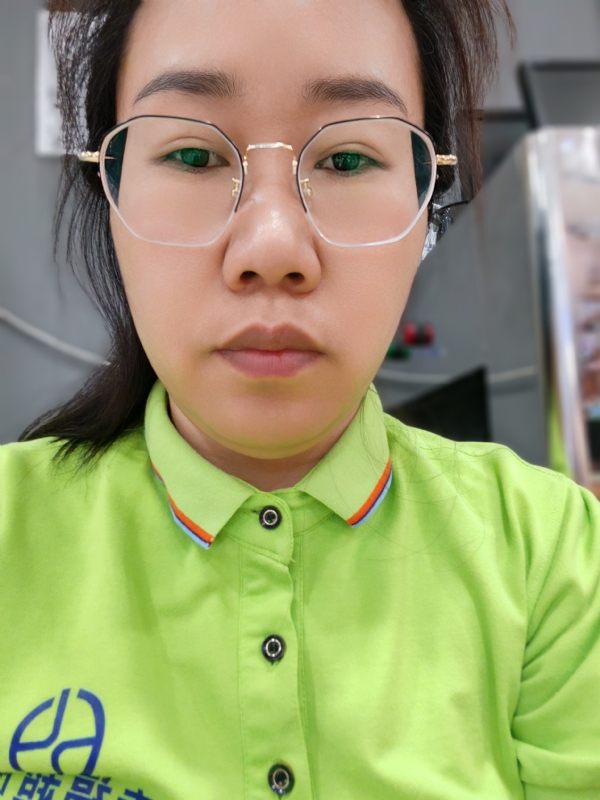 麻花小辫的第一张照片--柳州相亲服务中心