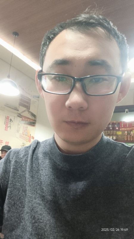 黑黑一笑的第一张照片--柳州相亲服务中心