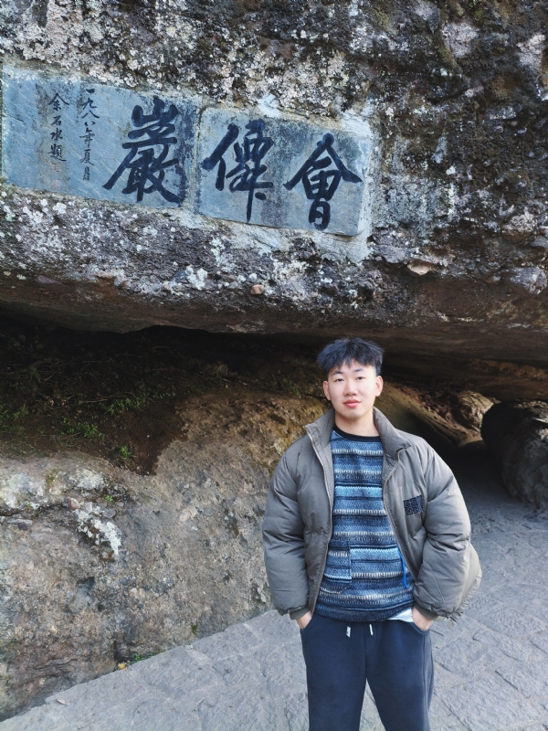 帅邓拖网速的第二张照片--柳州相亲服务中心