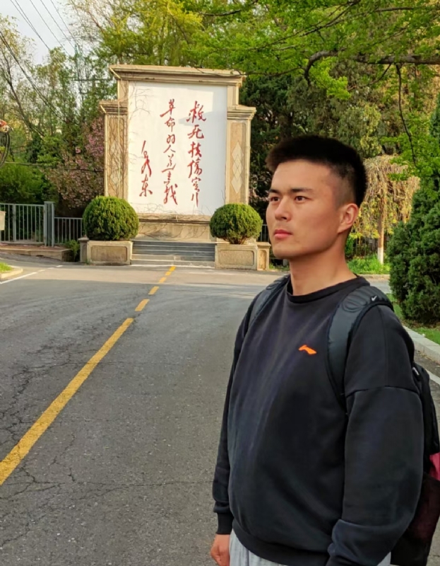 潮生的第二张照片--柳州相亲服务中心