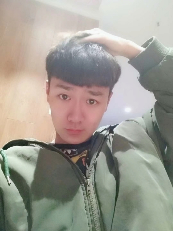 Boom的第一张照片--柳州相亲服务中心