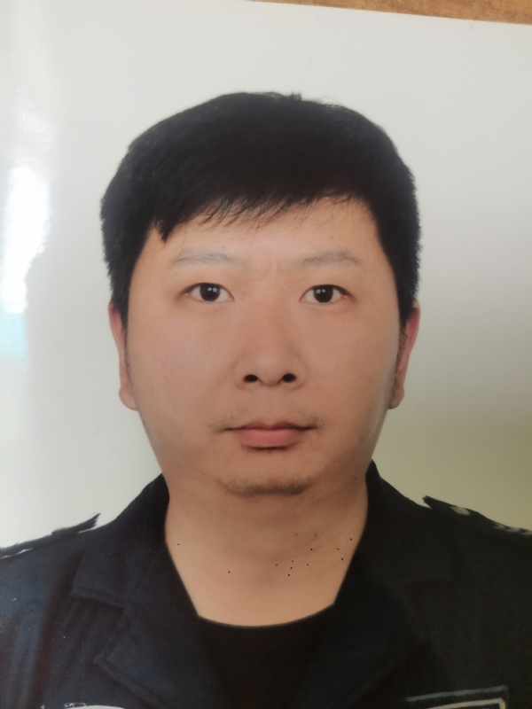 吕嘉的第一张照片--柳州相亲服务中心
