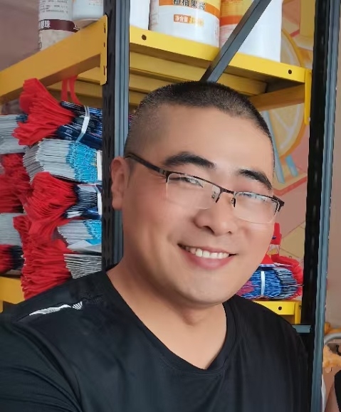 乐陶陶的第一张照片--柳州相亲服务中心